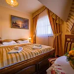 Pensjonat Zbojecki Dwor Wellness & Spa - Blisko Basenow Termalnych 3*