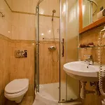 Guest house Pensjonat Zbojecki Dwor Wellness & Spa - Blisko Basenow Termalnych 3*