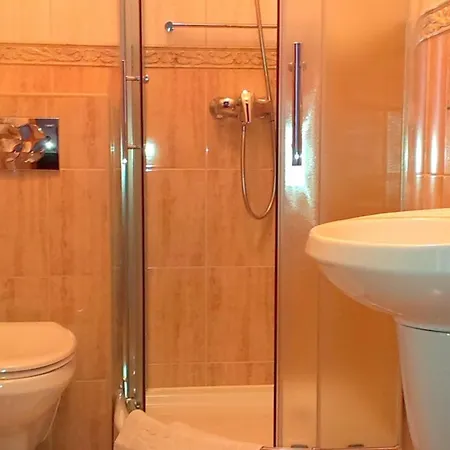 Guest house Pensjonat Zbojecki Dwor Wellness & Spa - Blisko Basenow Termalnych Bukowina Tatrzanska