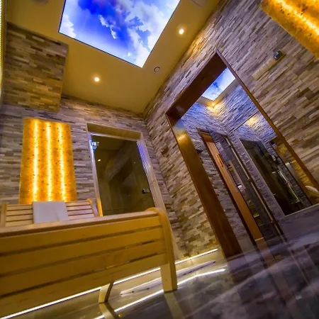Zbojecki Dwor Wellness & - Blisko Basenow Termalnych 부코비나 타트잔스카