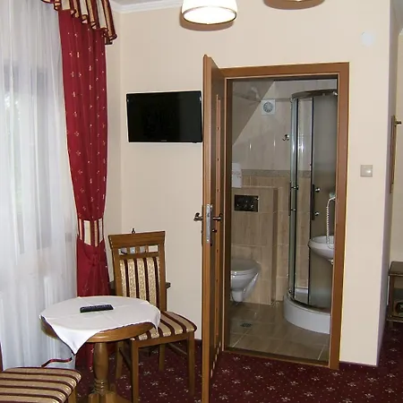Guest house Pensjonat Zbojecki Dwor Wellness & Spa - Blisko Basenow Termalnych 3*