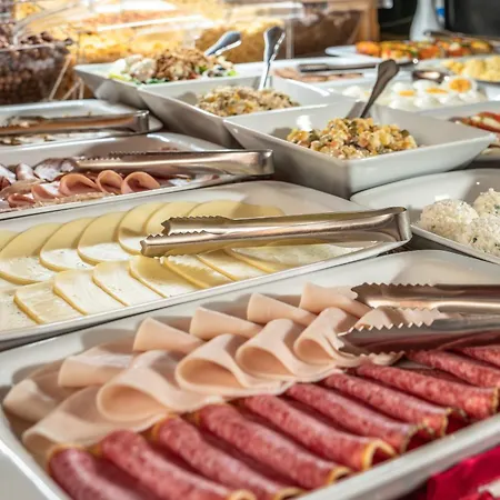 Pensjonat Zbójecki Dwór Wellness&SPA, Jacuzzi ogrodowe, strefa do grillowania, plac zabaw dla dzieci, blisko basenów termalnych 3*