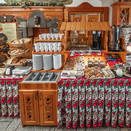 Pensjonat Zbojecki Dwor Wellness & Spa, Strefa Do Grillowania, Plac Zabaw Dla Dzieci, Blisko Basenow Termalnych I Bezplatne Jacuzzi Ogrodowe W Sezonie 2026! Pensionat 3*