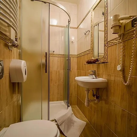 Pensjonat Zbójecki Dwór Wellness&SPA, Jacuzzi ogrodowe, strefa do grillowania, plac zabaw dla dzieci, blisko basenów termalnych Bukowina Tatrzańska