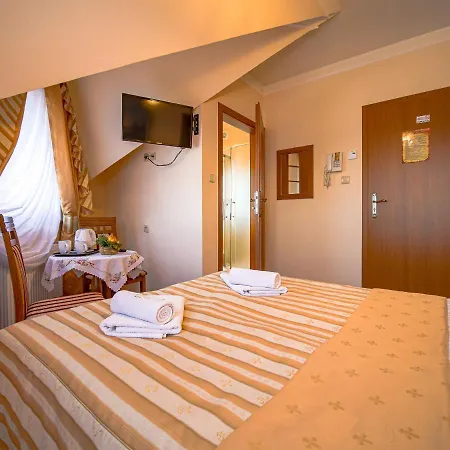 Pensjonat Zbojecki Dwor - Blisko Basenow Termalnych I Szlakow Gorskich Guest house